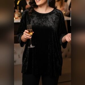 Elegant Black Velvet Women's Blouse